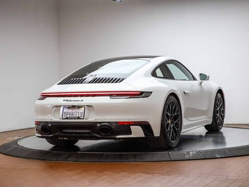 Used 2024 Porsche 911 Carrera S image 6