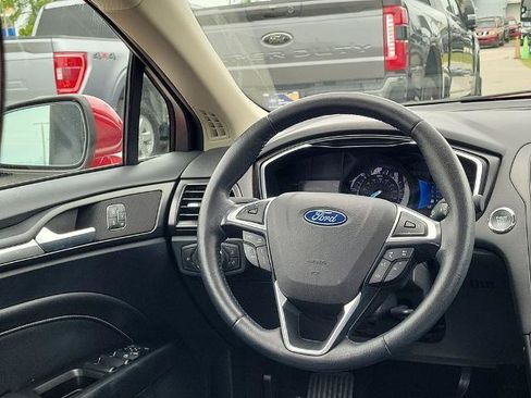 Certified 2020 Ford Fusion Titanium FWD image 15