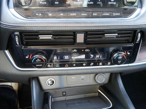 Certified 2023 Nissan Rogue Platinum w/ Platinum Premium Package image 22