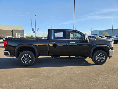 Used 2022 GMC Sierra 3500 SLT image 6