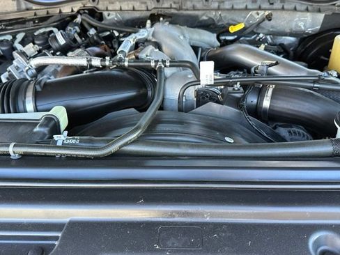 Used 2021 Ford F250 Lariat AWD/4WD image 13