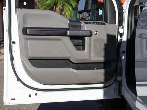 Used 2019 Ford F550 4x4 Crew Cab Super Duty image 16