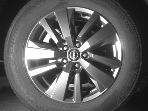 Used 2025 Nissan Pathfinder SV AWD/4WD image 15