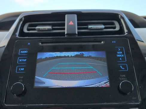 Used 2017 Toyota Prius Two w/ Carpet Mat Package FWD image 19