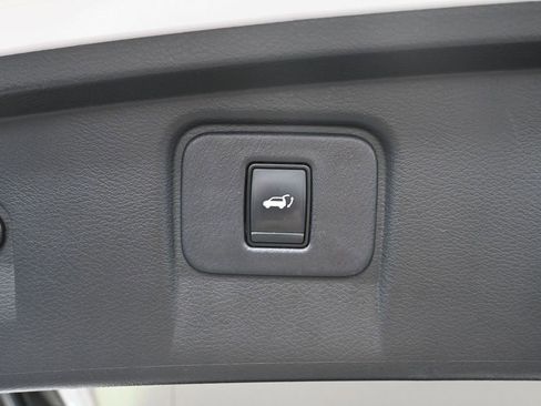 Used 2018 Nissan Murano Platinum w/ Cargo Package AWD/4WD image 41