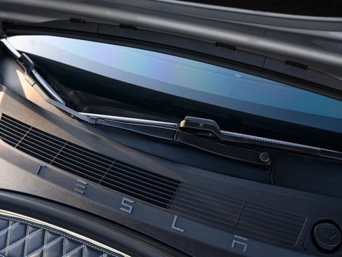 Used 2018 Tesla Model 3 Long Range image 75