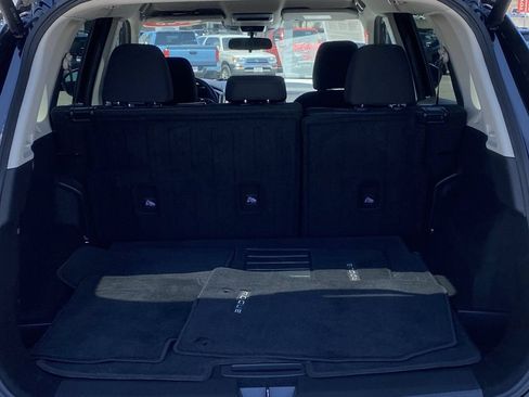 Used 2025 Nissan Rogue SV FWD image 19