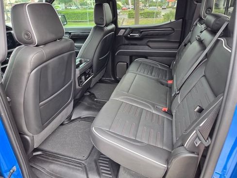 Used 2024 GMC Sierra 1500 AT4X AWD/4WD image 9