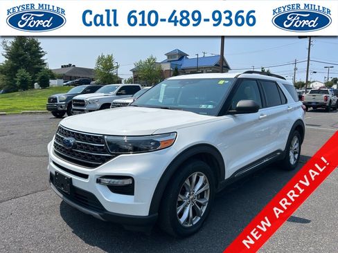 Used 2021 Ford Explorer XLT w/ Equipment Group 202A AWD/4WD image 1