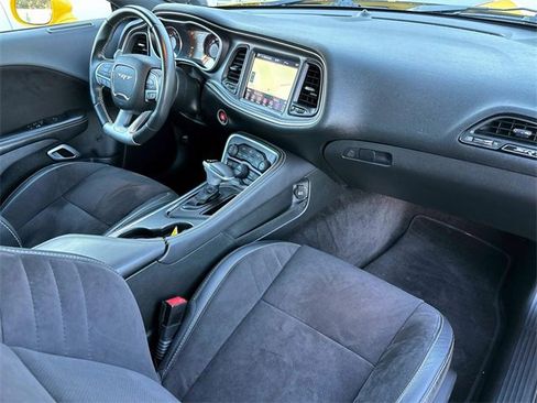 Used 2017 Dodge Challenger SRT w/ Technology Group image 19