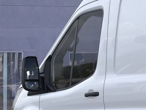 New 2026 Ford Transit 250 148 Medium Roof RWD image 21