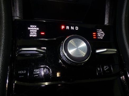 Certified 2024 Jeep Grand Cherokee L Overland w/ Trailer Tow Package image 12