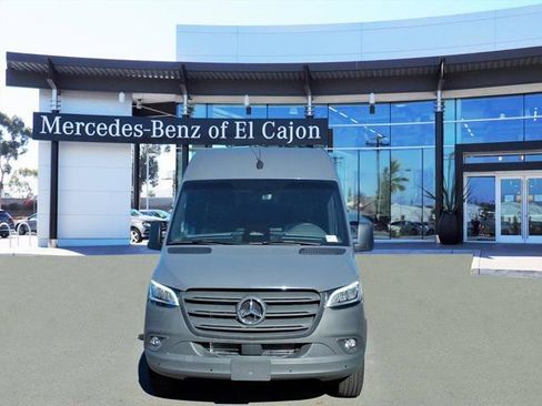 New 2025 Mercedes-Benz Sprinter 2500 image 2