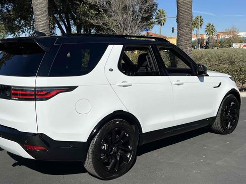 Used 2021 Land Rover Discovery S R-Dynamic image 45