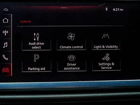 Used 2019 Audi Q3 2.0T Premium w/ Convenience Package AWD/4WD image 24