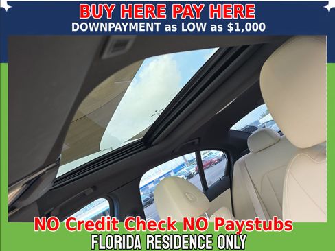 Used 2020 BMW 330i Sedan w/ Convenience Package image 12