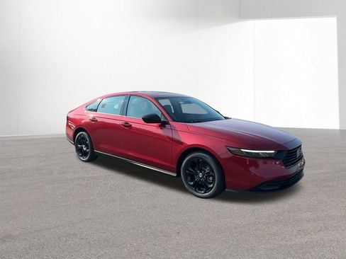 New 2025 Honda Accord SE image 2
