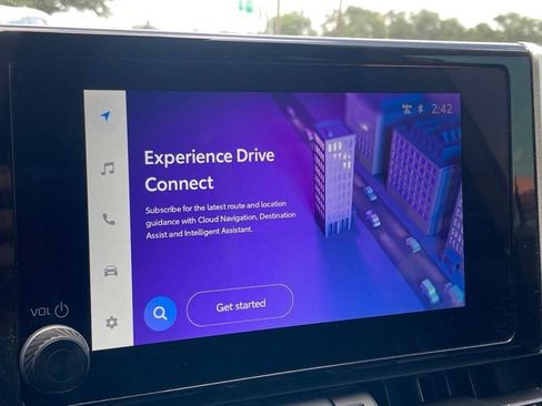 Certified 2025 Toyota RAV4 XLE Premium FWD image 21