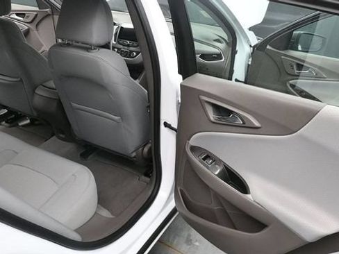 Used 2019 Chevrolet Malibu LS FWD image 15
