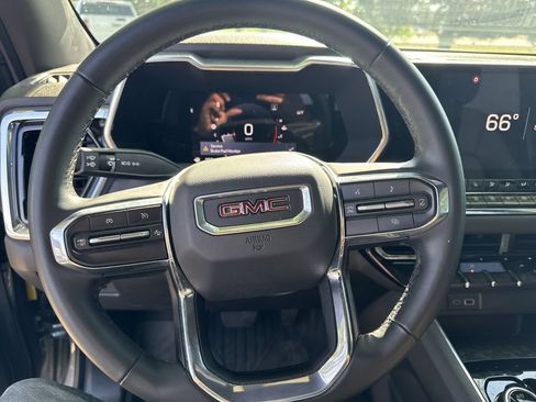 Used 2023 GMC Canyon Elevation w/ Elevation Premium Package AWD/4WD image 13