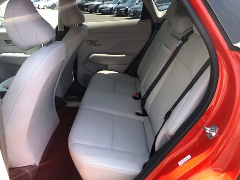 Used 2024 Hyundai Kona SEL AWD/4WD image 23