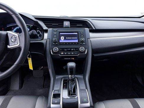 Used 2019 Honda Civic LX image 5