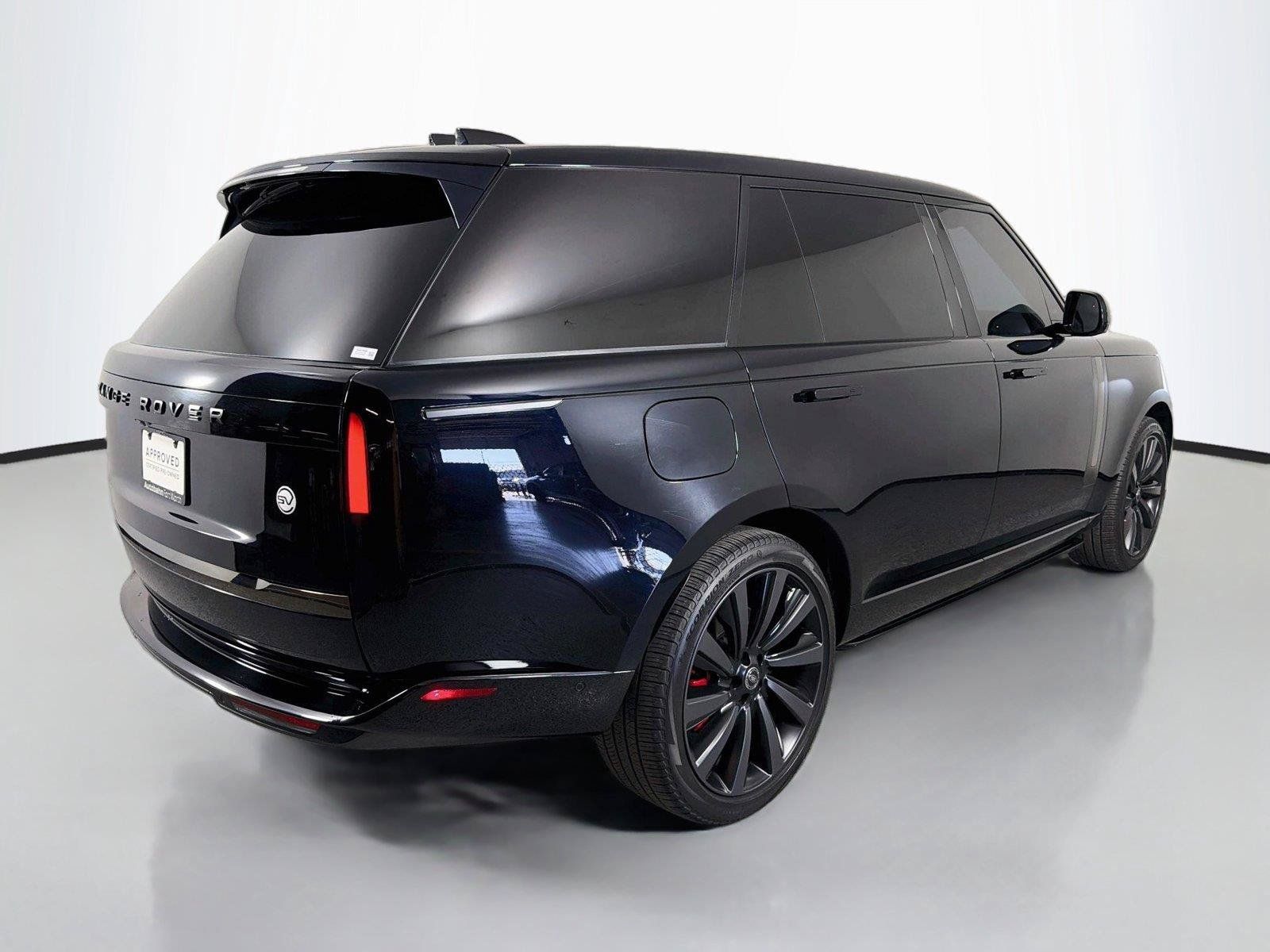 Certified 2023 Land Rover Range Rover SV AWD/4WD image 5
