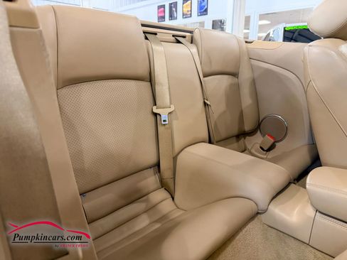 Used 2007 Jaguar XK XK Convertible 2D image 32