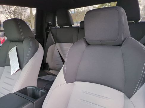 Used 2026 Toyota Tacoma TRD Sport RWD image 8