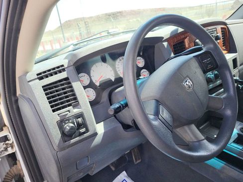 Used 2006 Dodge Ram 1500 Truck SLT AWD/4WD image 6