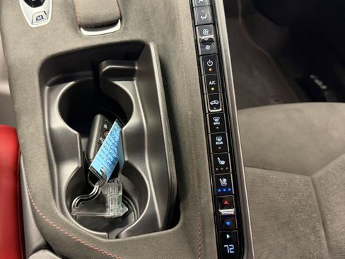 Used 2021 Chevrolet Corvette Stingray Premium Cpe w/ Z51 Performance Package image 31