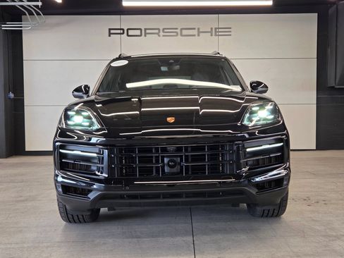 Certified 2024 Porsche Cayenne S AWD/4WD image 26