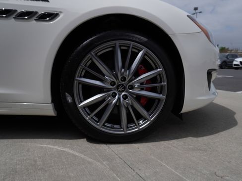 New 2024 Maserati Quattroporte Modena Ultima Q4 image 13