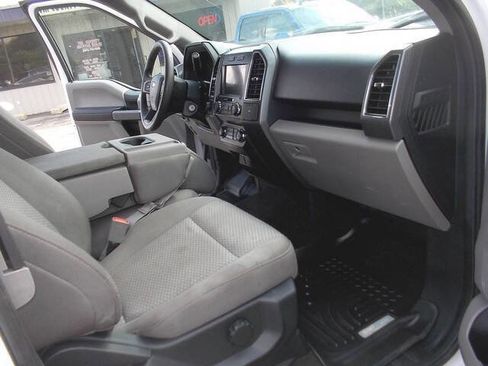 Used 2020 Ford F150 XLT image 12