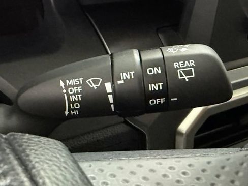Used 2026 Toyota 4Runner SR5 AWD/4WD image 12