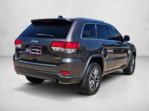 Used 2021 Jeep Grand Cherokee Laredo RWD image 5