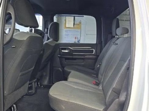 Used 2024 RAM 2500 Big Horn w/ Off Road Package AWD/4WD image 4