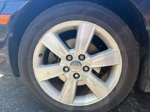 Used 2005 Lexus ES 330 FWD image 5