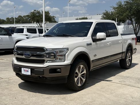 Used 2018 Ford F150 King Ranch w/ Equipment Group 601A Luxury AWD/4WD image 9