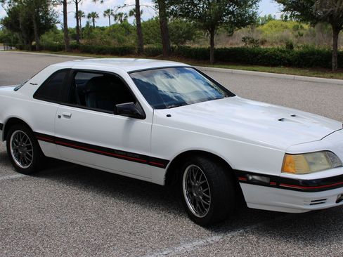 Used 1988 Ford Thunderbird RWD image 24