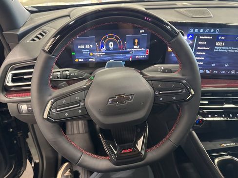 New 2026 Chevrolet Traverse RS w/ LPO, Floor Liner Package AWD/4WD image 15