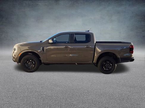 New 2025 Ford Ranger Lariat w/ Black Appearance Package image 4