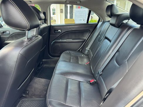 Used 2011 Ford Fusion SEL w/ Moons & Tunes Pkg image 25