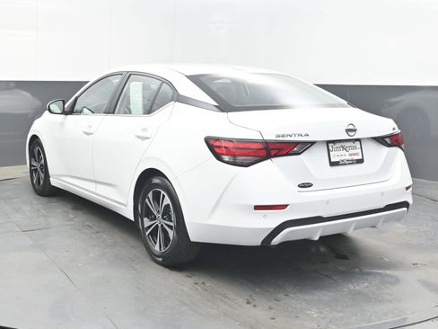 Used 2023 Nissan Sentra SV image 6