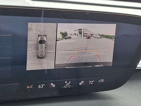 Certified 2026 Buick Enclave Sport Touring w/ Power Package AWD/4WD image 21
