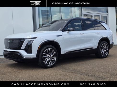 Used 2027 Cadillac Vistiq Sport w/ LPO, Floor Liner Package AWD/4WD image 1