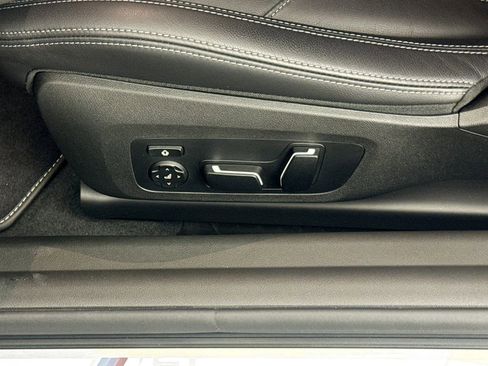 Used 2025 BMW M2 RWD image 21