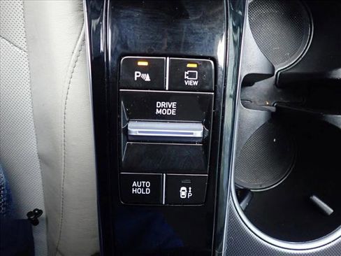 Used 2020 Hyundai Sonata Limited FWD image 20