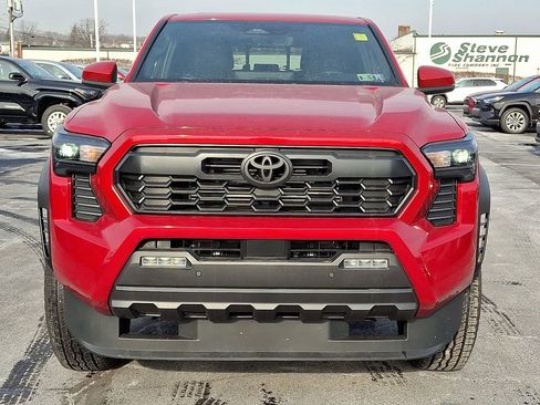 New 2025 Toyota Tacoma TRD Off-Road AWD/4WD image 2