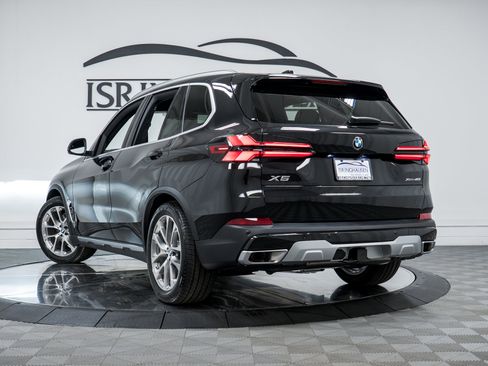 New 2026 BMW X5 xDrive40i w/ Climate Comfort Package image 28